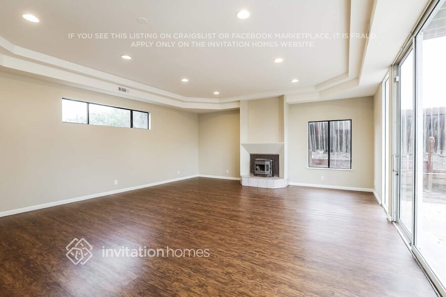 Building Photo - 2310 Dover Way