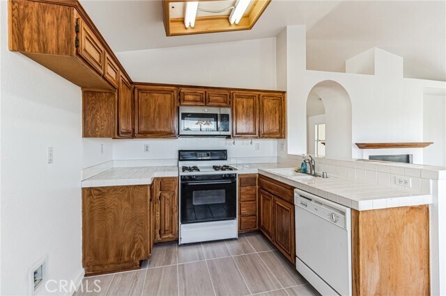 Building Photo - 6012 Sandpiper Pl