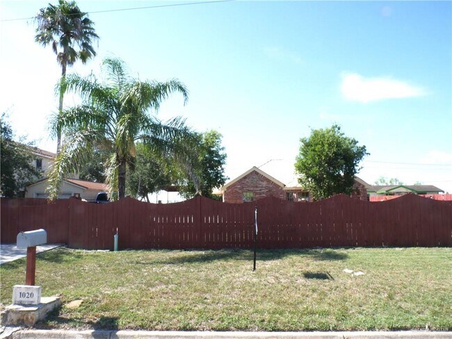 Building Photo - 31 Tamaulipas St