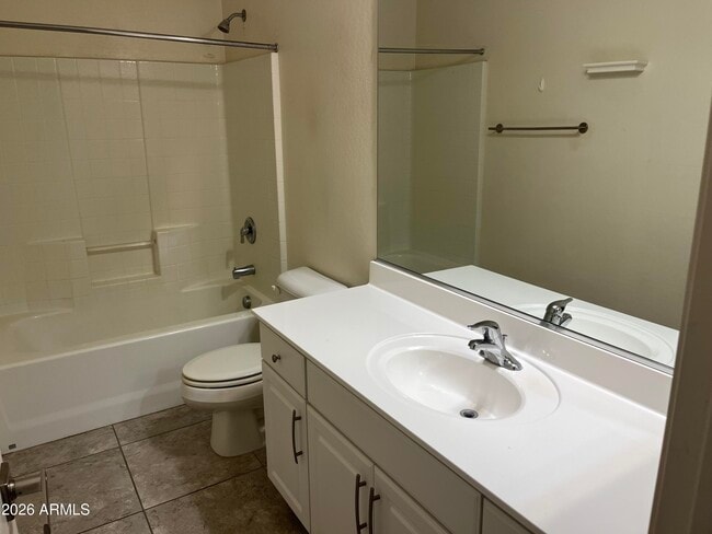 Building Photo - 15728 N 182nd Ln