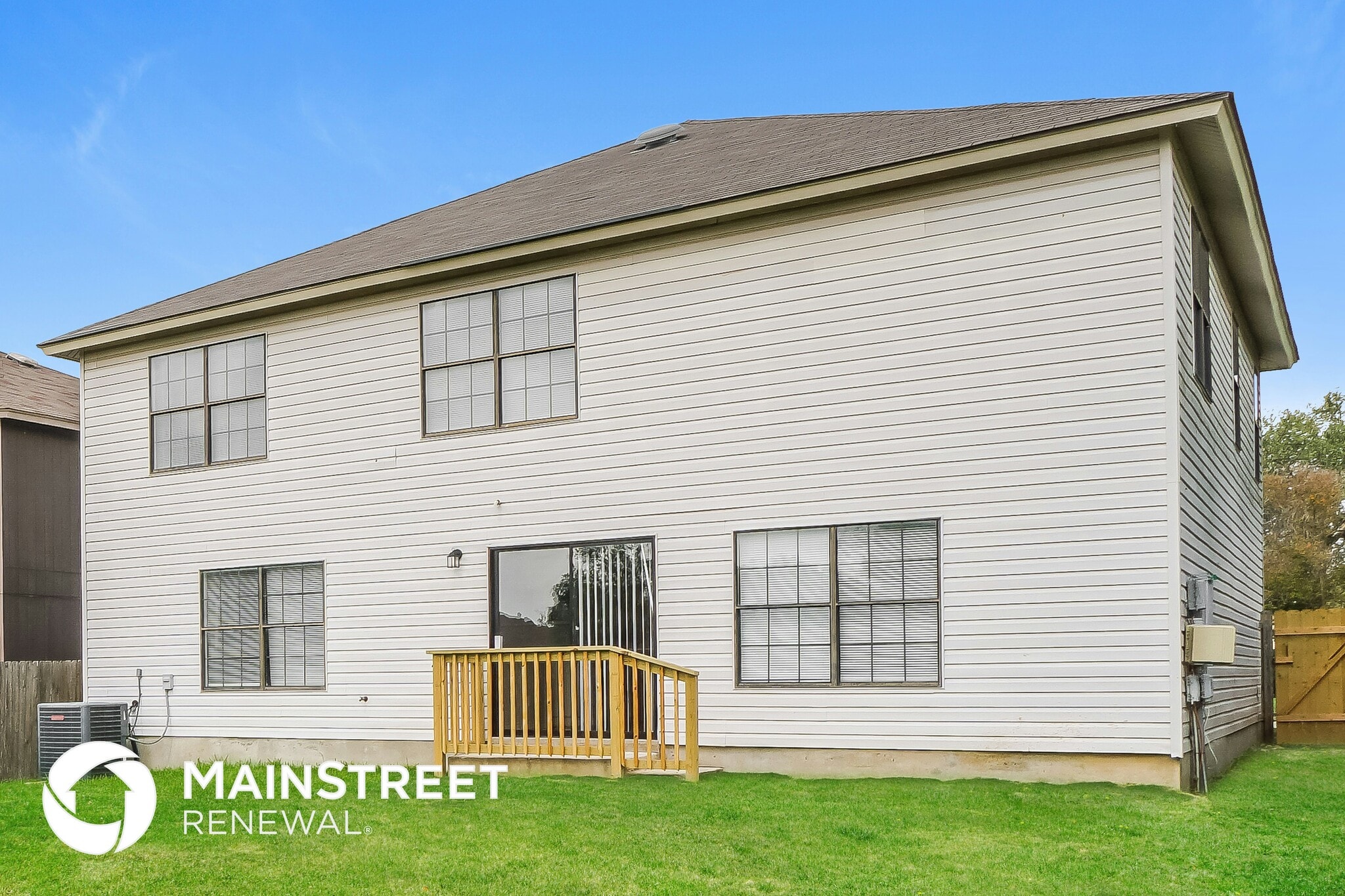Building Photo - 326 Benetton Dr