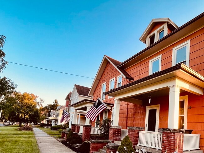 Building Photo - 1119 Columbus Ave