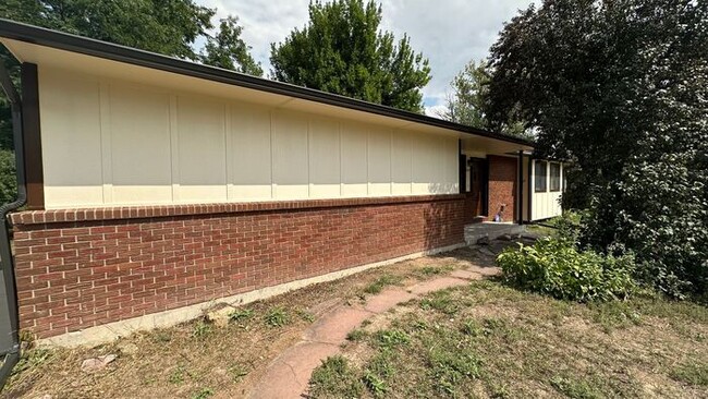 Building Photo - Great House In Fort Collins