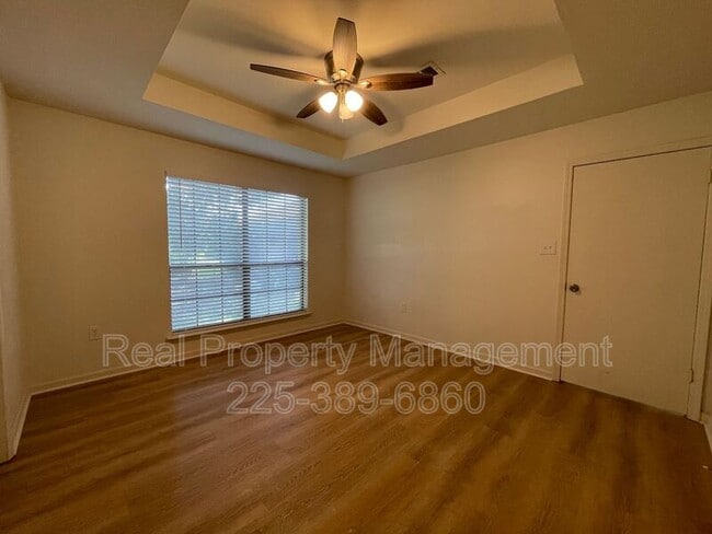 Building Photo - 5084 Cumberland Cove Dr