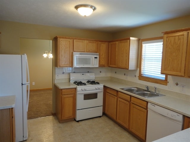 Building Photo - 15042 Rockdale Rd