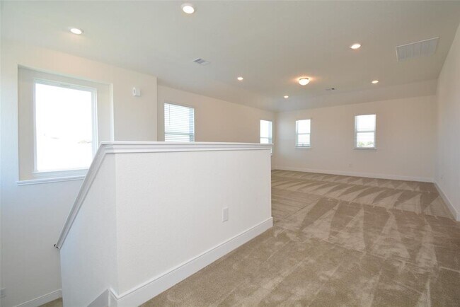 Building Photo - 20711 Westfield Grove Pl