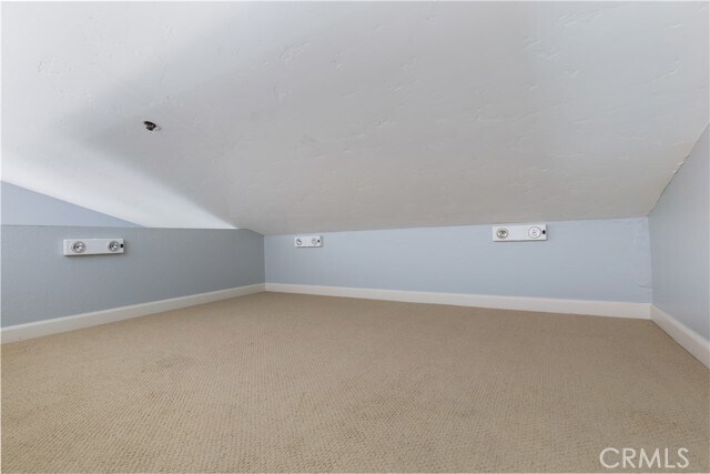 Building Photo - 1023 Southwood Dr