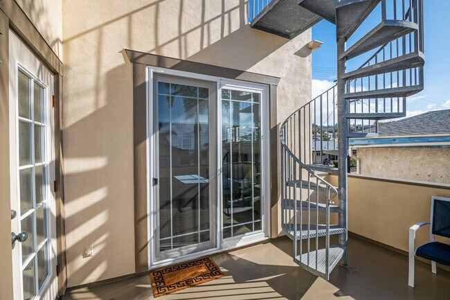 Building Photo - 7211 Eads Ave