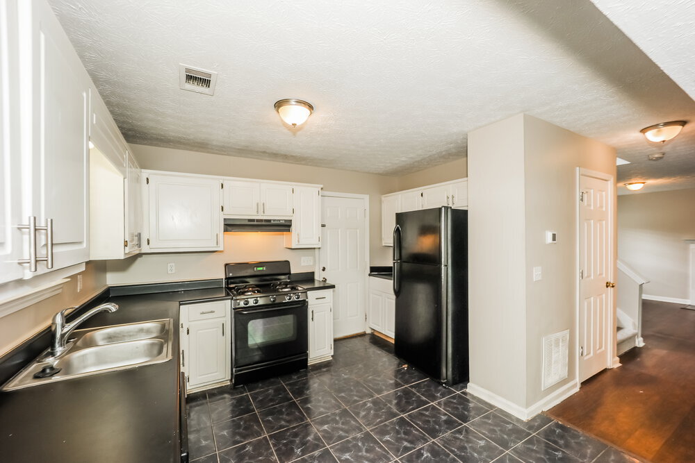 Building Photo - 7232 Sandpiper Way