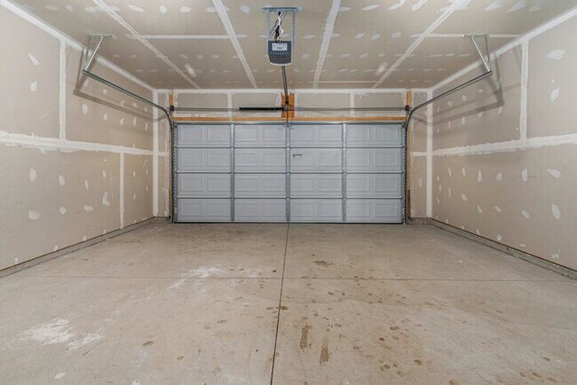 Building Photo - 5499 E Karen Ct