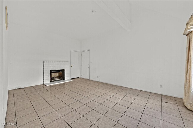 Building Photo - 4320 Gannet Cir