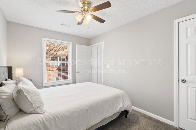 Building Photo - 168 Whitefoord Ave NE