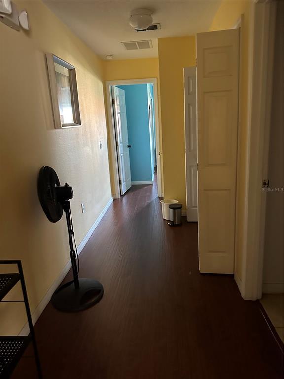 Building Photo - 5467 Paradise Cay Cir