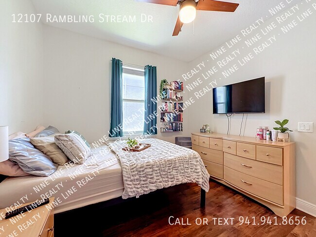 Building Photo - 12107 Rambling Stream Dr