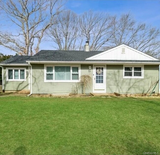 Primary Photo - 1 Dogwood St