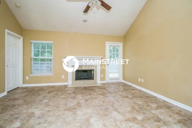 Building Photo - 3 Bedroom Pet-Friendly Home in Smyrna, TN ...