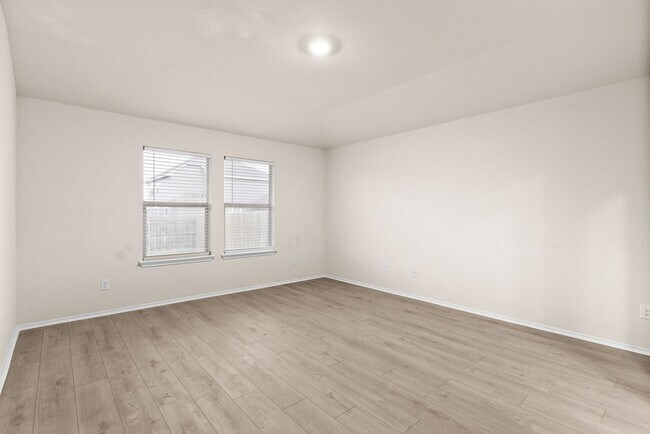 Building Photo - 9506 Murandy Dr
