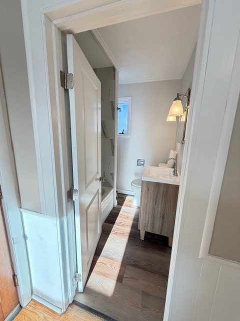 Building Photo - 157 Bay St