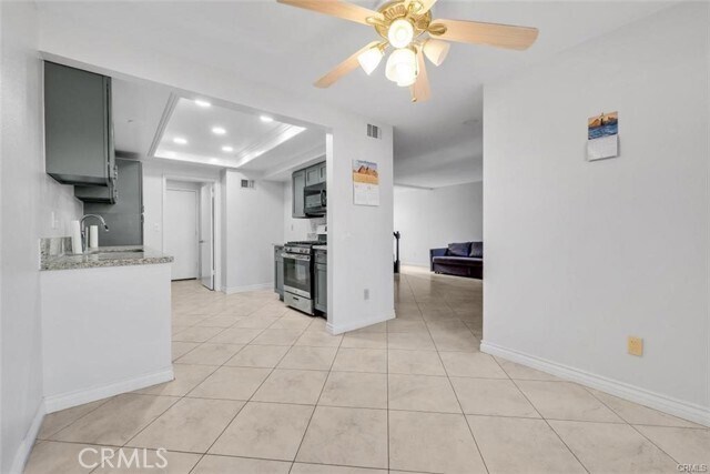 Building Photo - 9854 Madera Ct