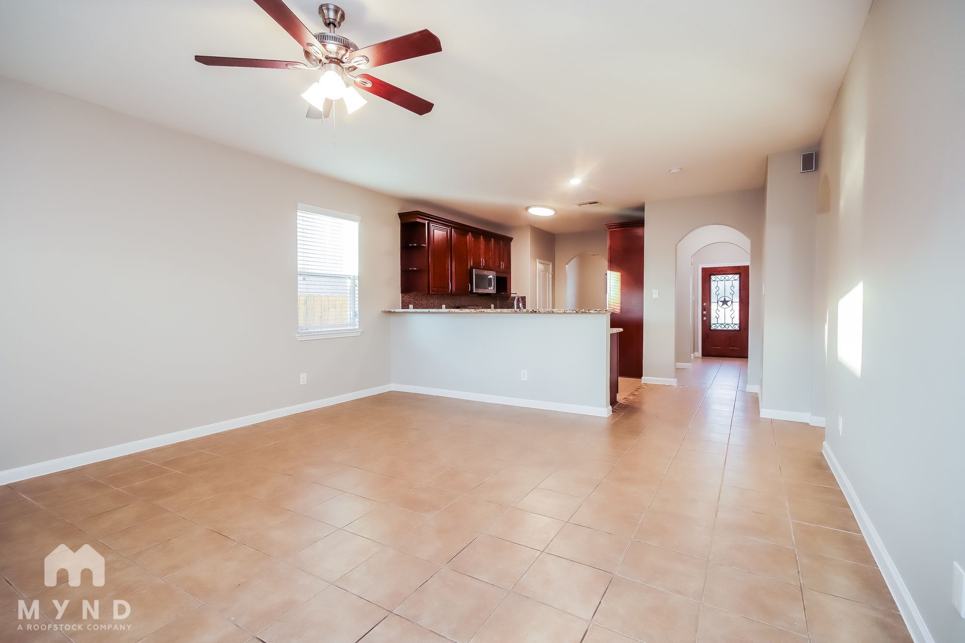 Building Photo - 6510 Pine Tree Dr