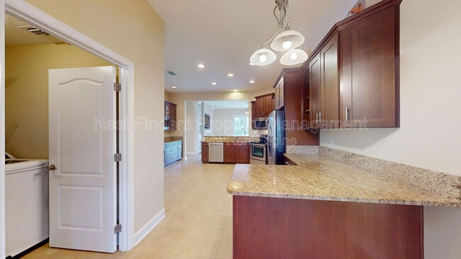 Building Photo - 4786 Yacht Ct