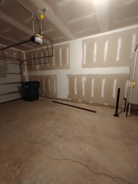 Building Photo - 21 Nettle Ln