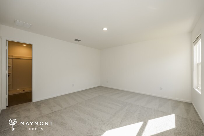 Building Photo - 3125 Burmese St