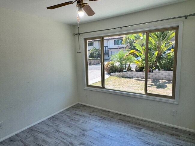 Building Photo - Remodeled 4 Bed / 3 Bath Home with Pool, Spa & Solar – Fletcher Hills