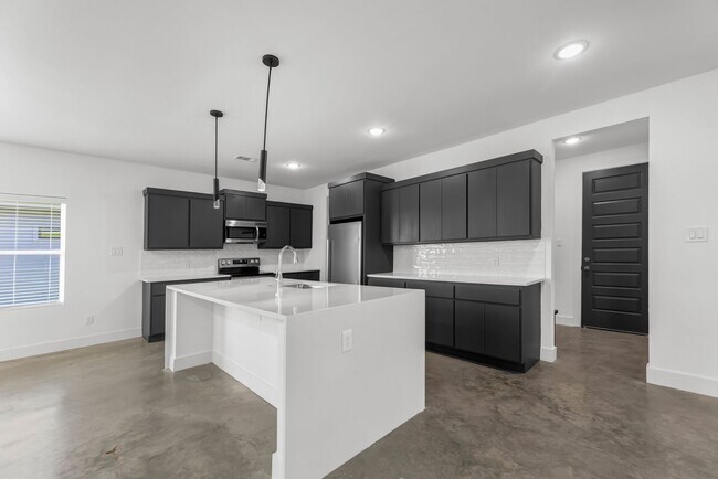 Building Photo - 3007 Alpha Wolf Ct