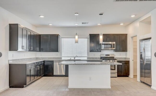 Building Photo - 8056 Haywood Estate Ave