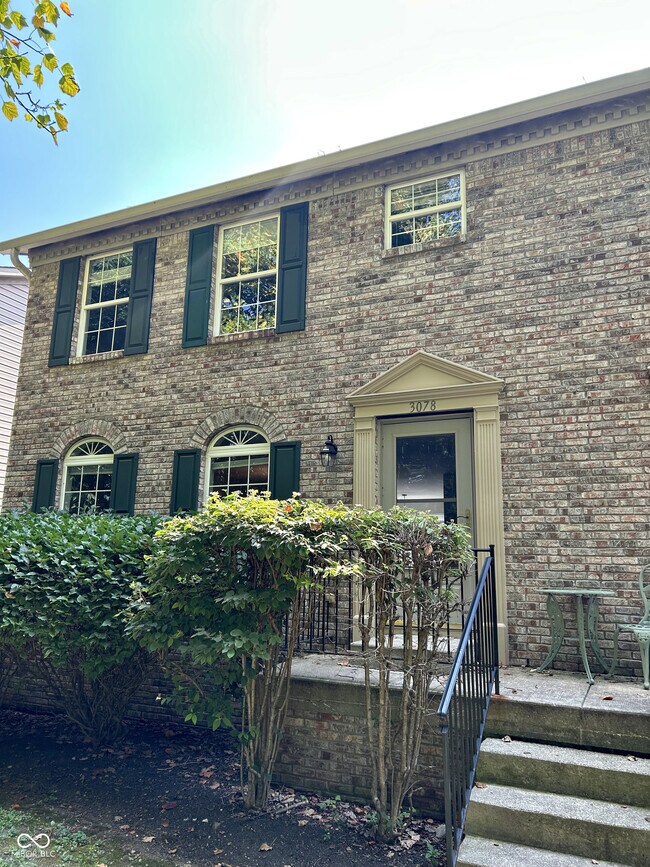 Primary Photo - 3078 Armory Dr