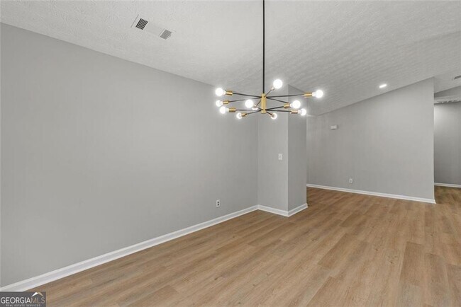 Building Photo - 4680 Sterling Oaks Ct