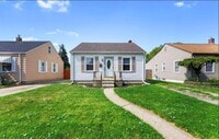 Building Photo - 14986 University St