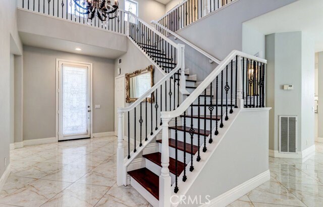 Building Photo - 8 Zinnia