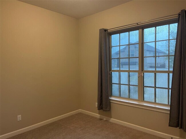 Building Photo - 262 Pleasant Hl Wy