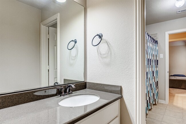 Building Photo - 4710 Deermeadow Falls Ln