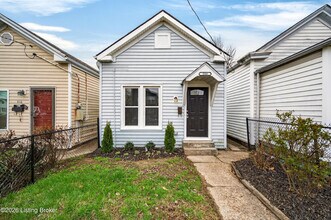 Building Photo - 508 Lilly Ave