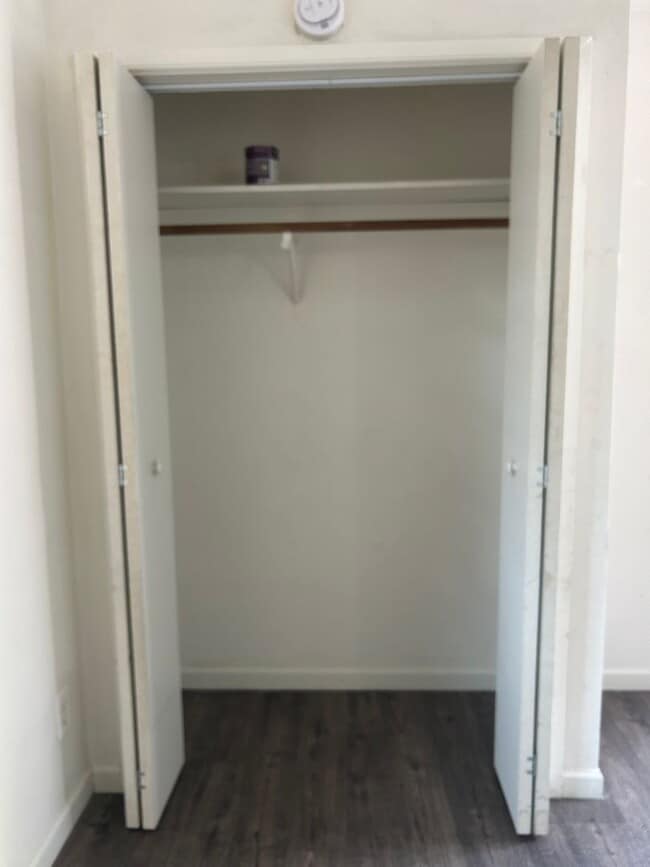 Building Photo - Charming Studio Retreat on Boise Bench!