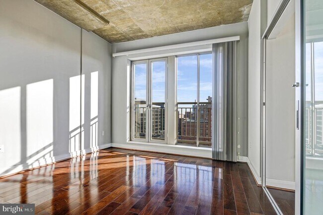 Building Photo - 301 Massachusetts Ave NW