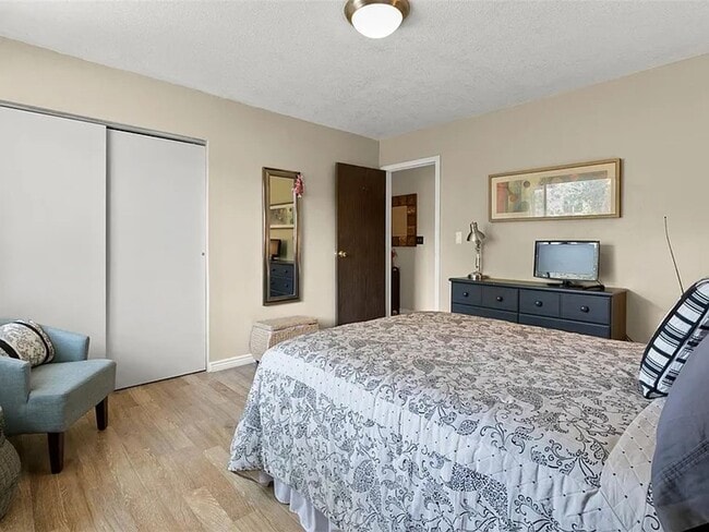 Building Photo - 2-Bedroom / 1-bath Charming Coronado Villa...
