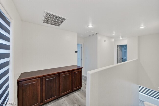 Building Photo - 7842 Juniper Forest St