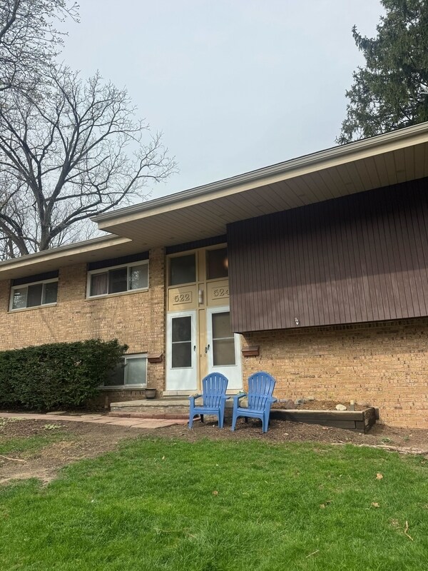 Building Photo - 522 Bemidji Ct