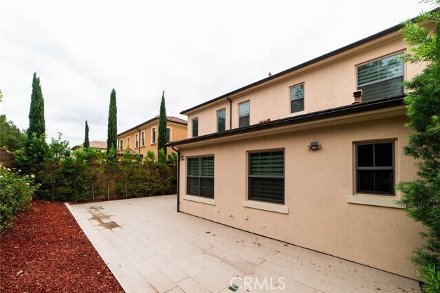 Building Photo - 52 Henson