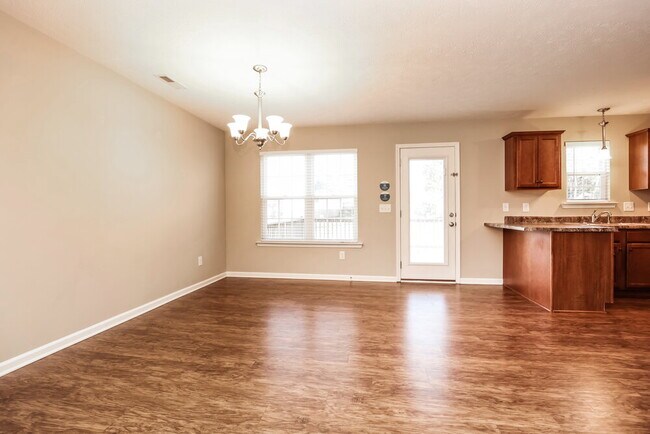 Building Photo - 637 Big Hurricane Dr