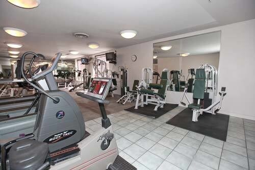 Building Photo - 720 W Gordon Terrace