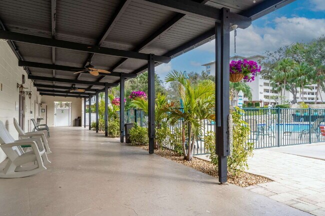 Building Photo - beautifully Furnished 1 Bedroom, 1 Bath, Walk-in Closets in both bedrooms. with a community Heate...