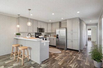 Building Photo - 1620 Swallowtail Dr