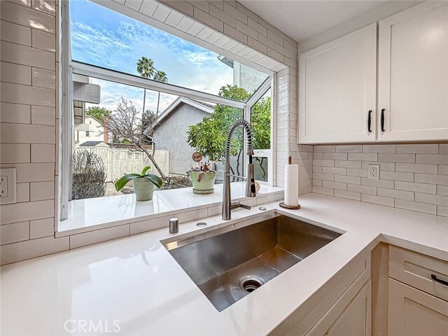 Building Photo - 5625 Slicers Cir