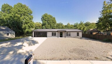 Building Photo - Custom-Built Modern, Energy-Efficient Home