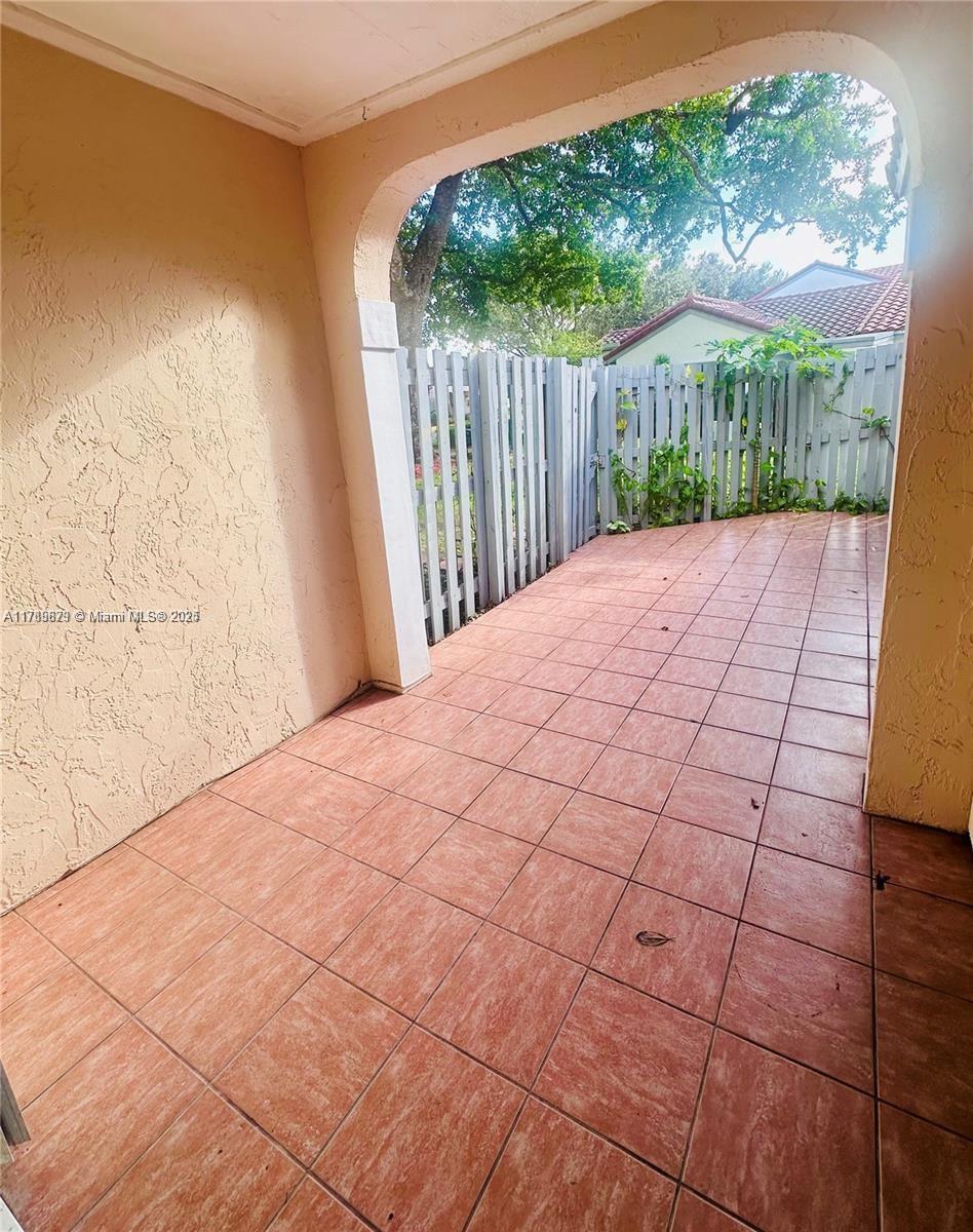 Building Photo - 1487 Springside Dr